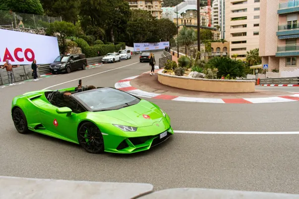 Kazino Cherry Wins Android/iOS programa